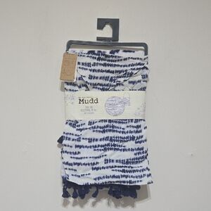 Mudd Round Festival Wrap/Scarf